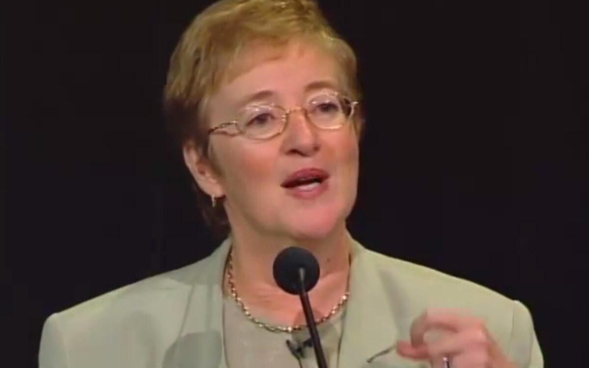 Maude Barlow – Blue Gold: Water as a Human Right