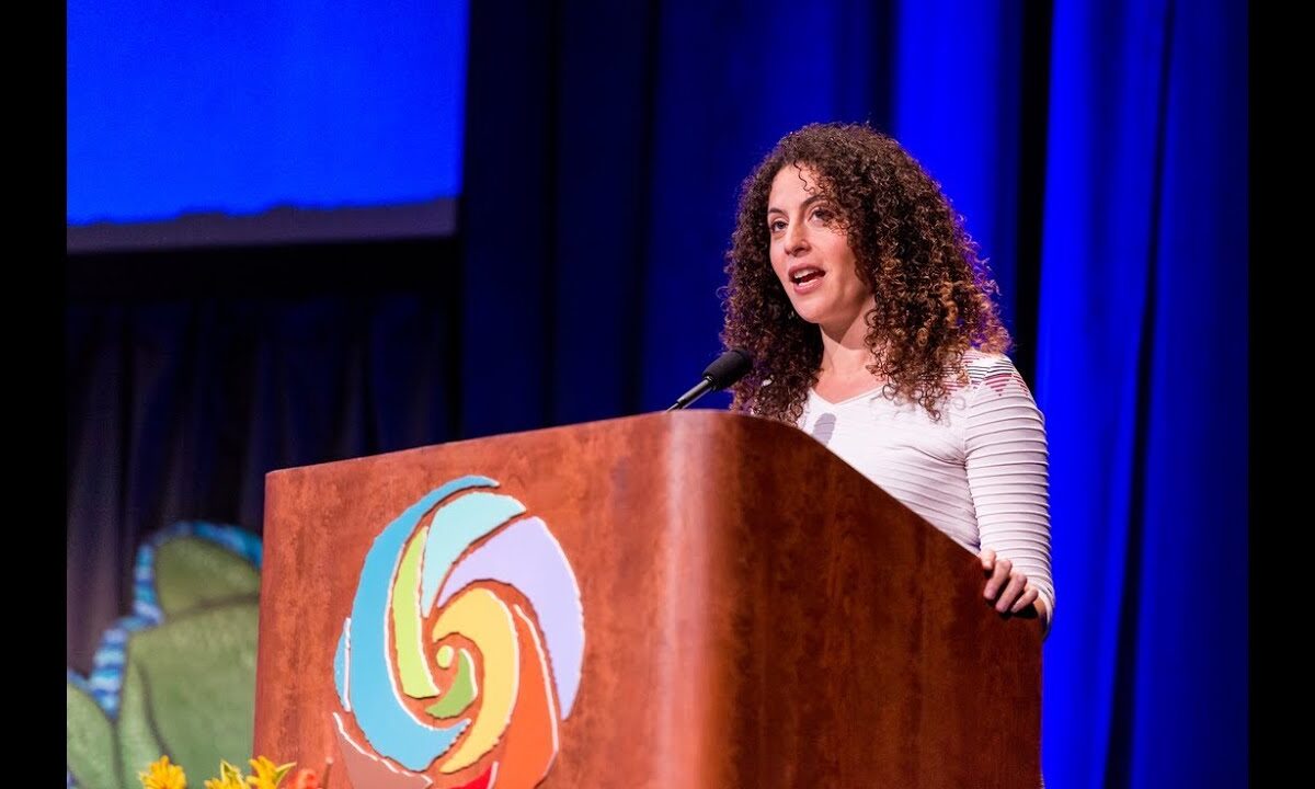 Elizabeth Dwoskin – Online Privacy and What We’ve Learned About Tech Giants