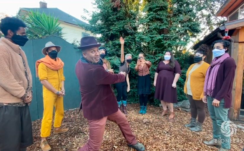Performance of “We Shall Be Known” by The Thrive Choir and MaMuse