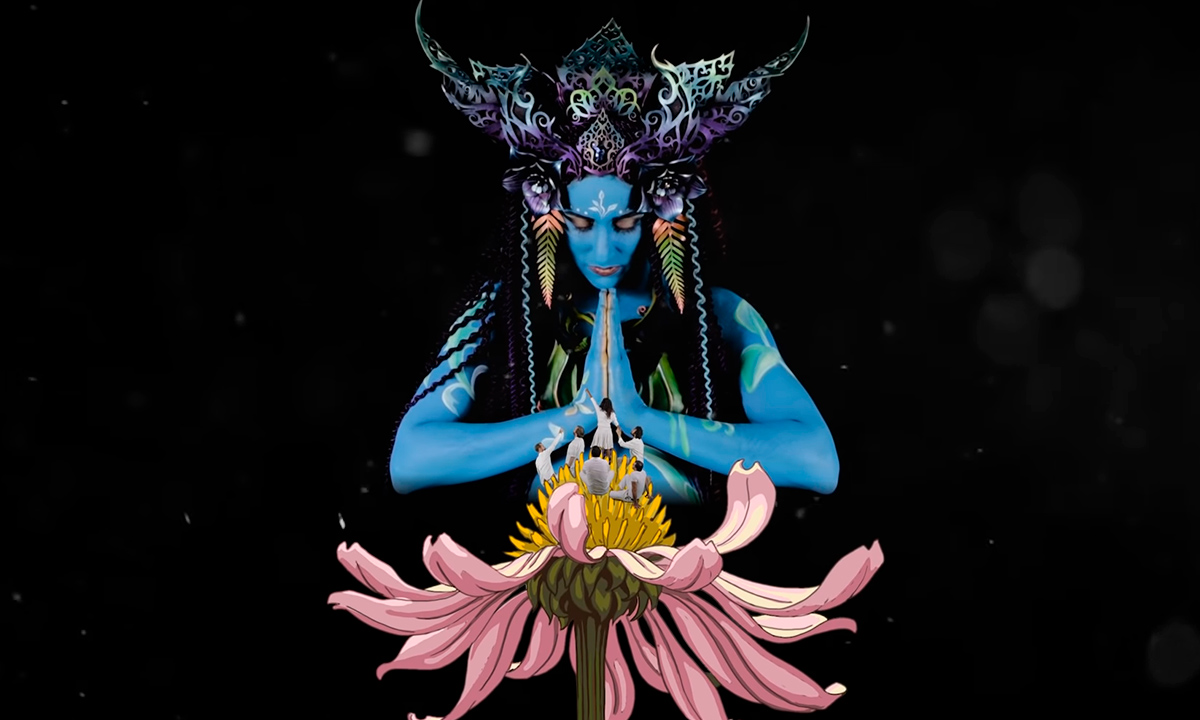 “Growing Upward” by Rupa & the April Fishes