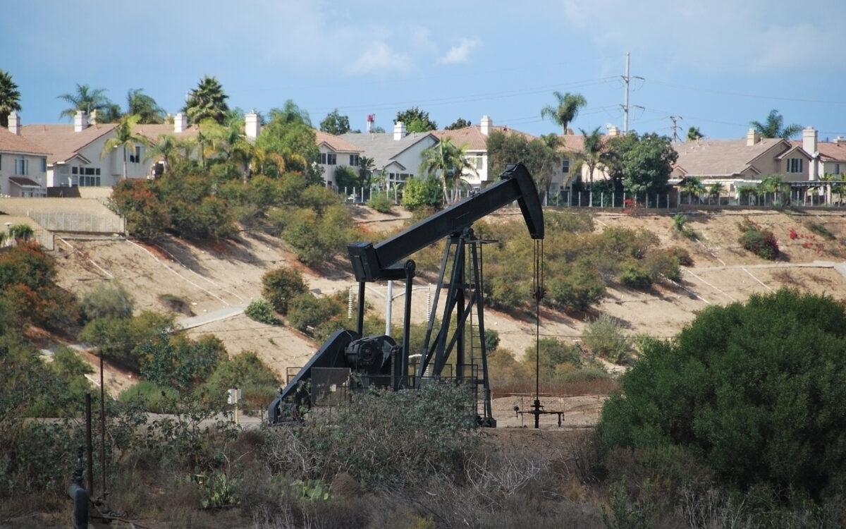 Youth Activism on the Frontlines of Urban Oil Drilling | Nalleli Cobo